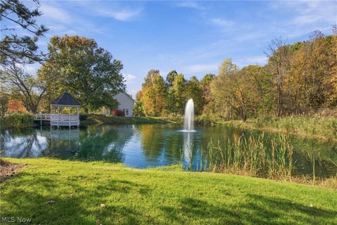 Tiny photo for 8140 Carrington Place, Chagrin Falls, OH 44023 (MLS # 5256953)