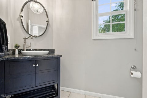 Tiny photo for 8140 Carrington Place, Chagrin Falls, OH 44023 (MLS # 5256953)