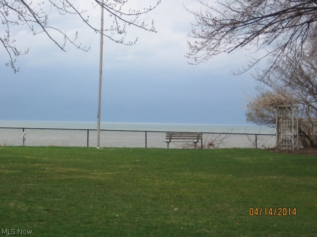 S H Kleinman Realty Cos Utopi - Residential