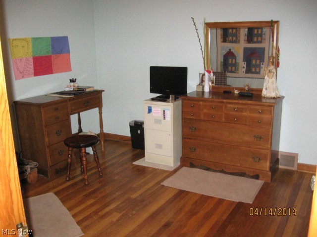 S H Kleinman Realty Cos Utopi - Residential