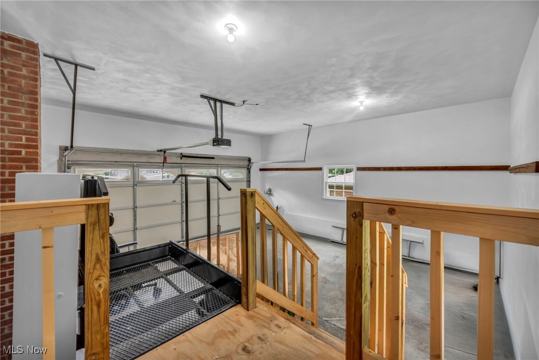 3857 Kay Drive, Stow, Ohio image 39