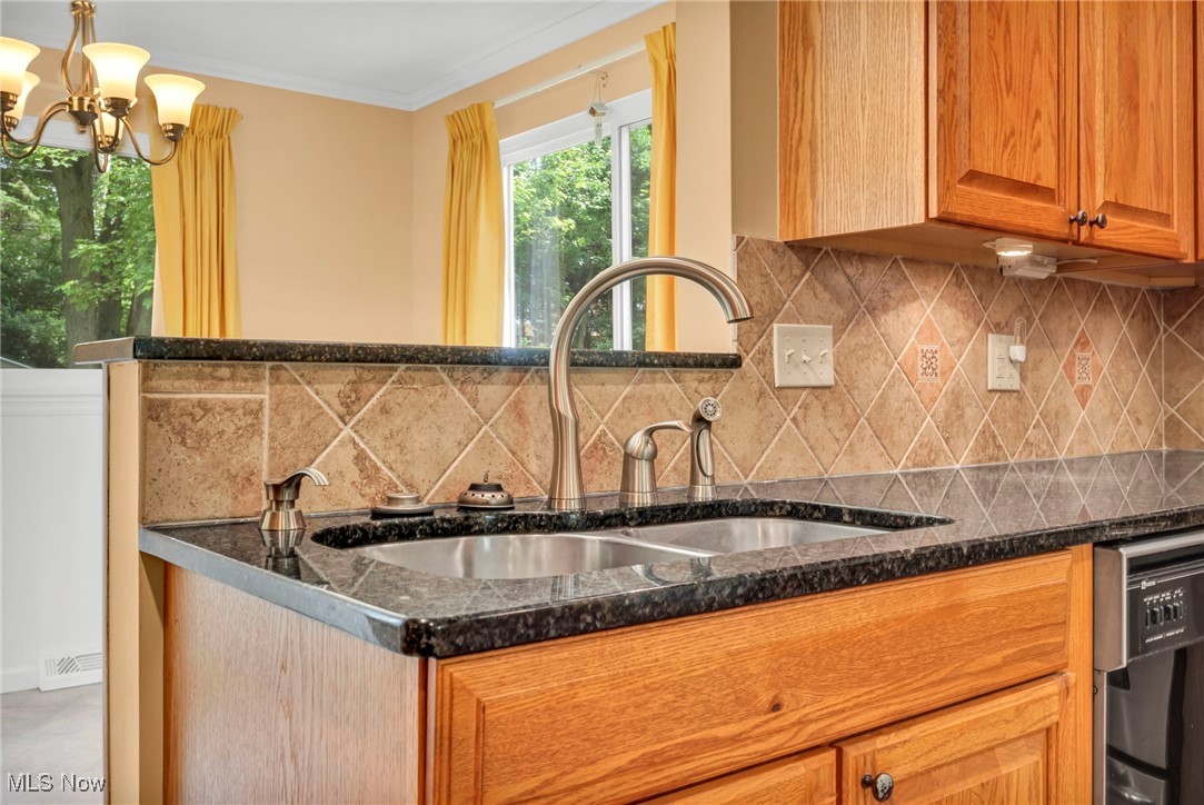 3857 Kay Drive, Stow, Ohio image 17