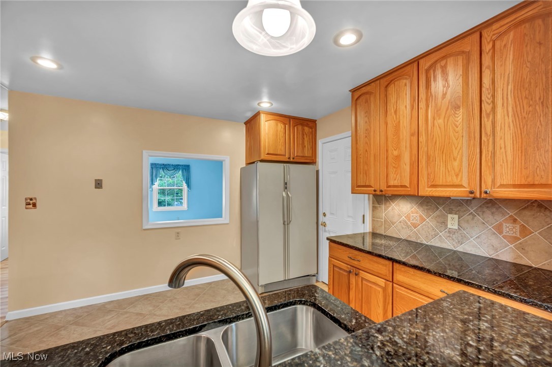 3857 Kay Drive, Stow, Ohio image 16