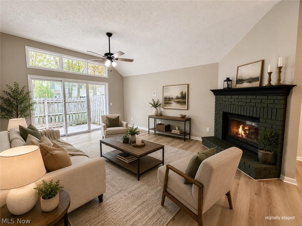 English Lakes Condo - Residential