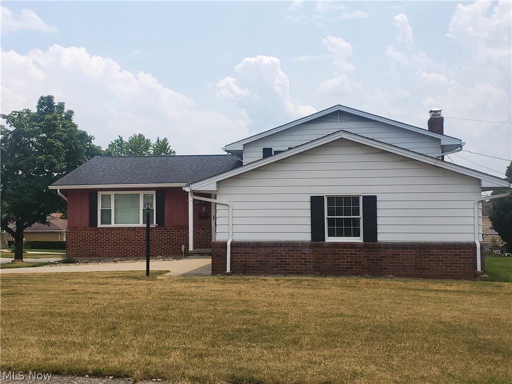View Garfield Heights, OH 44125 house