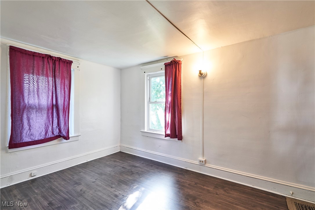 Painesville, Ohio 44077, United States, 4 Bedrooms Bedrooms, ,1 BathroomBathrooms,Residential,Active,164708