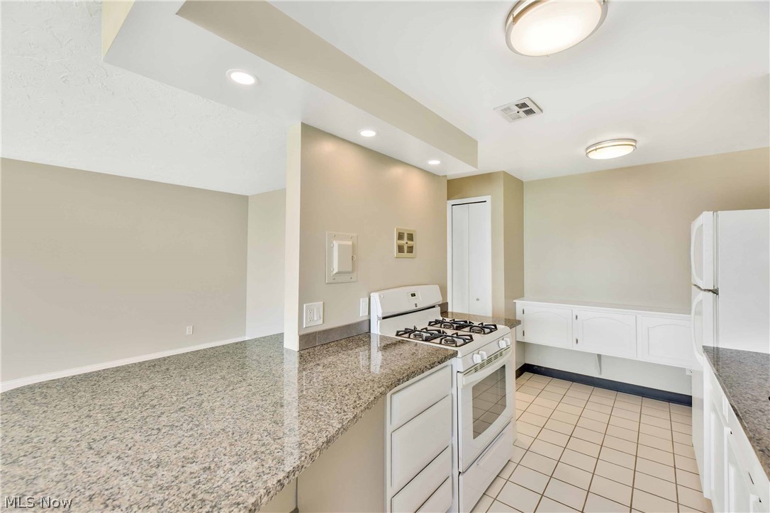 The Carlyle - Residential Lease