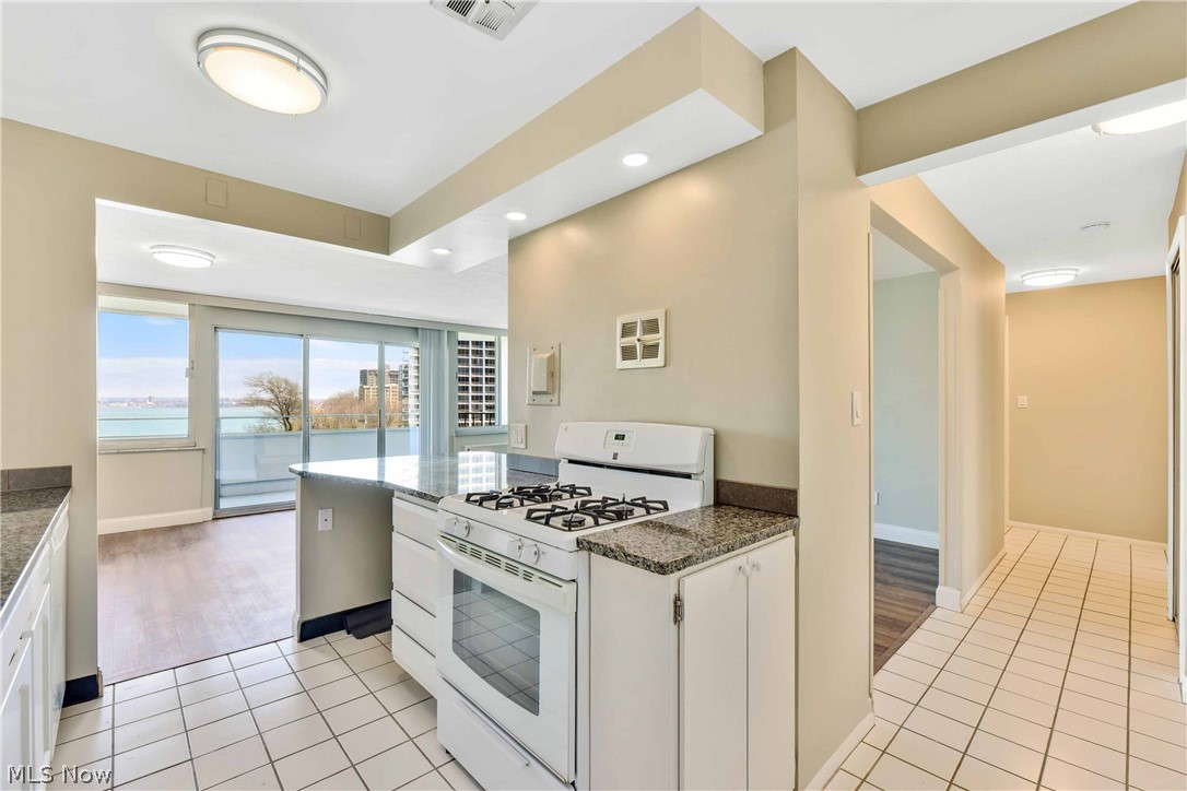 The Carlyle - Residential Lease