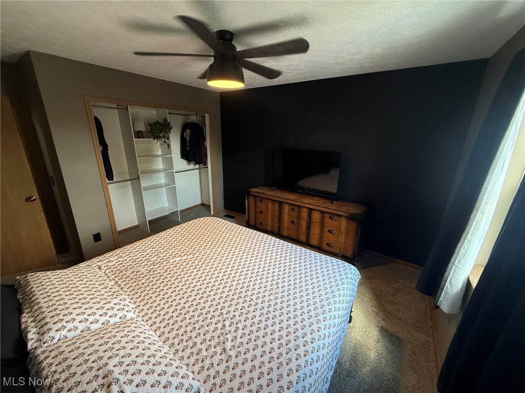 1027 W Hopocan Avenue, Barberton, Ohio image 33