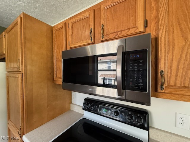 1027 W Hopocan Avenue, Barberton, Ohio image 17