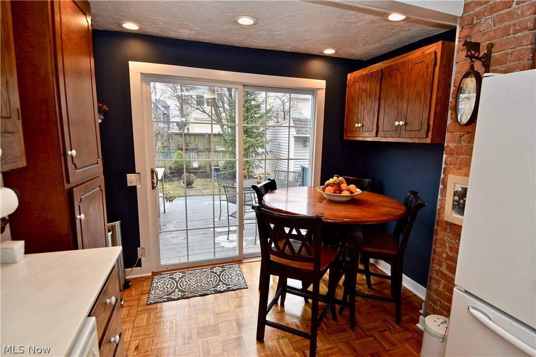 West Lake Park - Residential