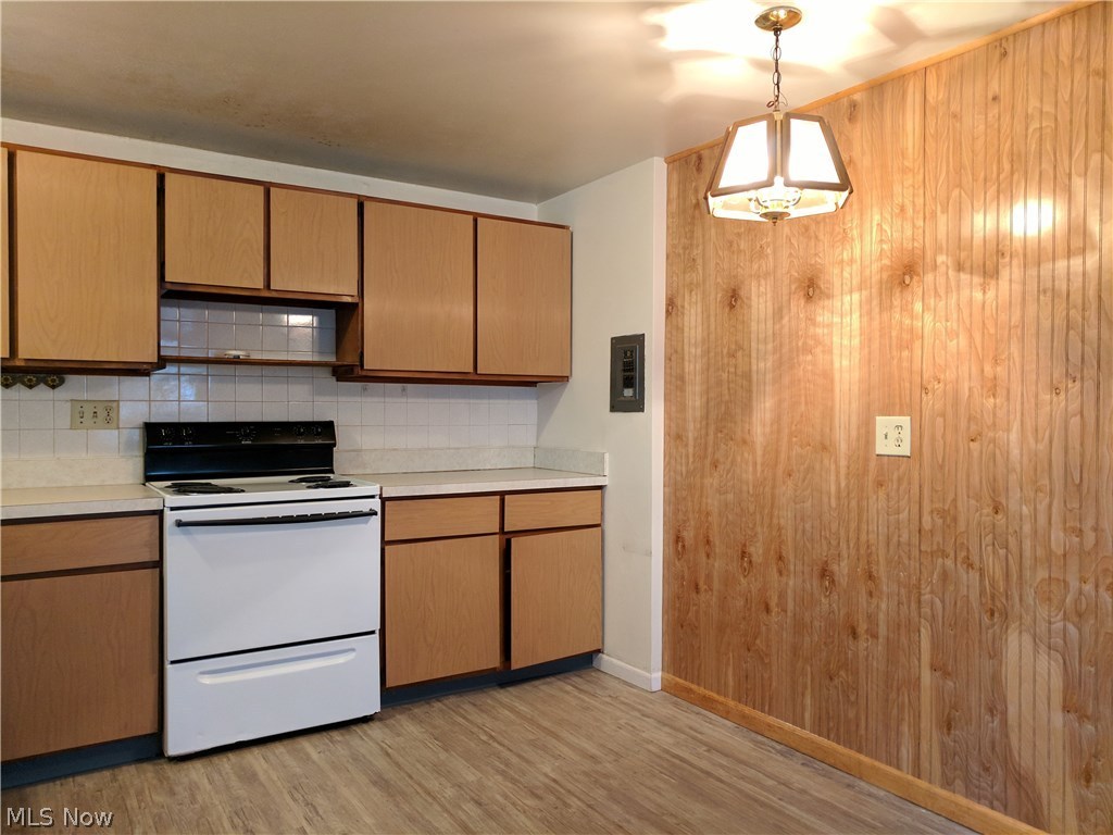 Lancaster Estates - Residential Lease