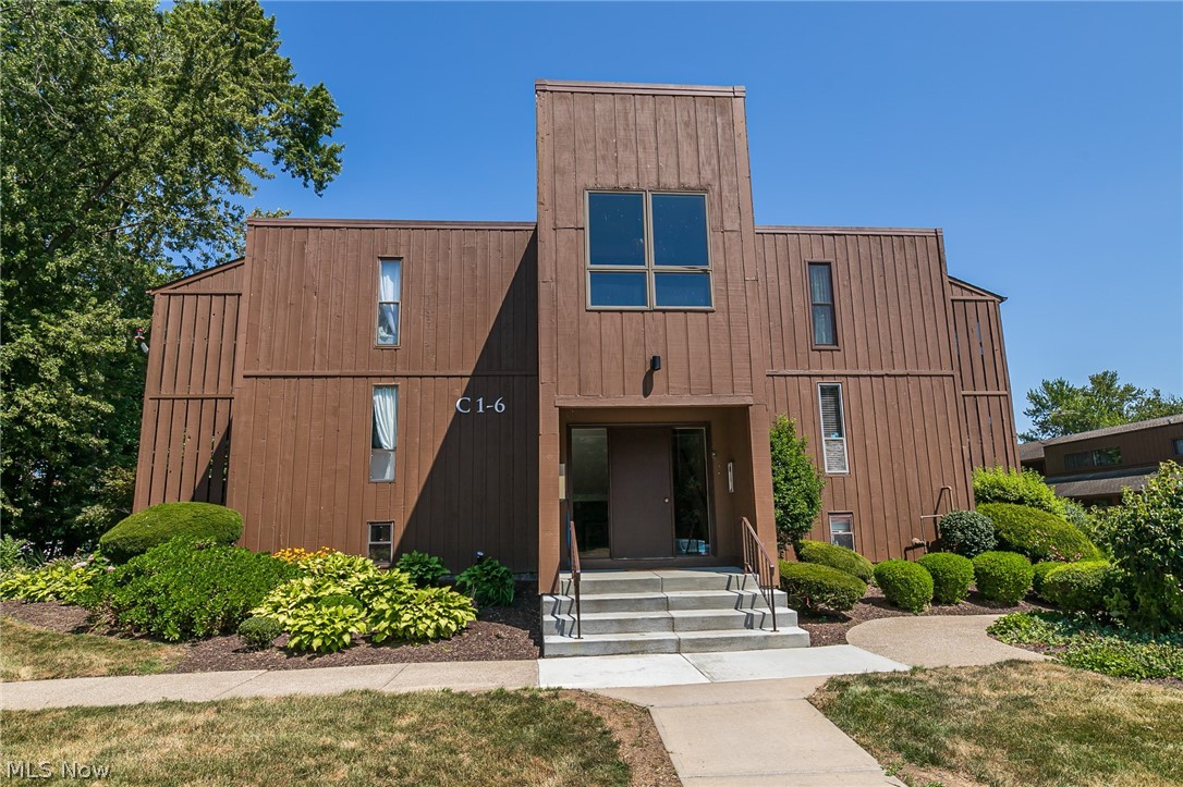 Smugglers Cove Condo - Residential