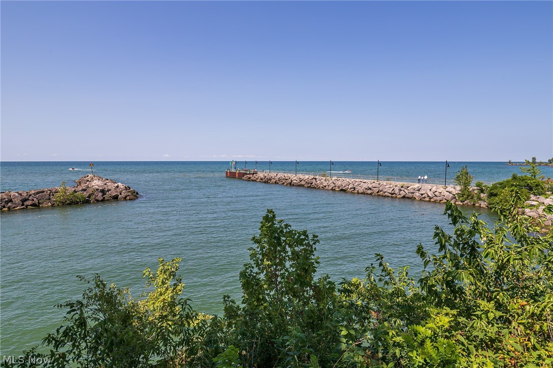 Smugglers Cove Condo - Residential