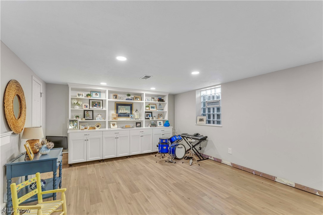 Dodd-Aldrich Forest Park - Residential