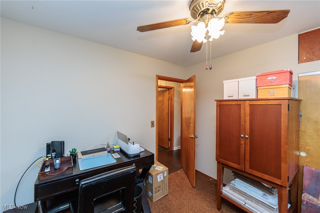 4149 Knickerbocker Road, Sheffield Lake, Ohio image 23
