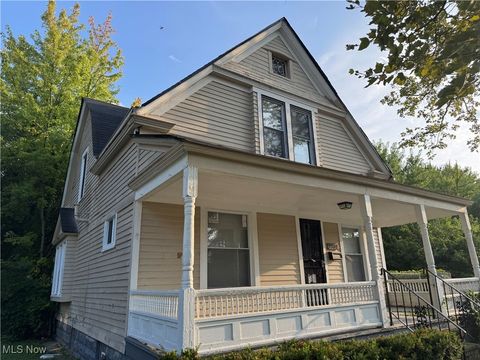 9902 Garfield Avenue Cleveland OH 44108
