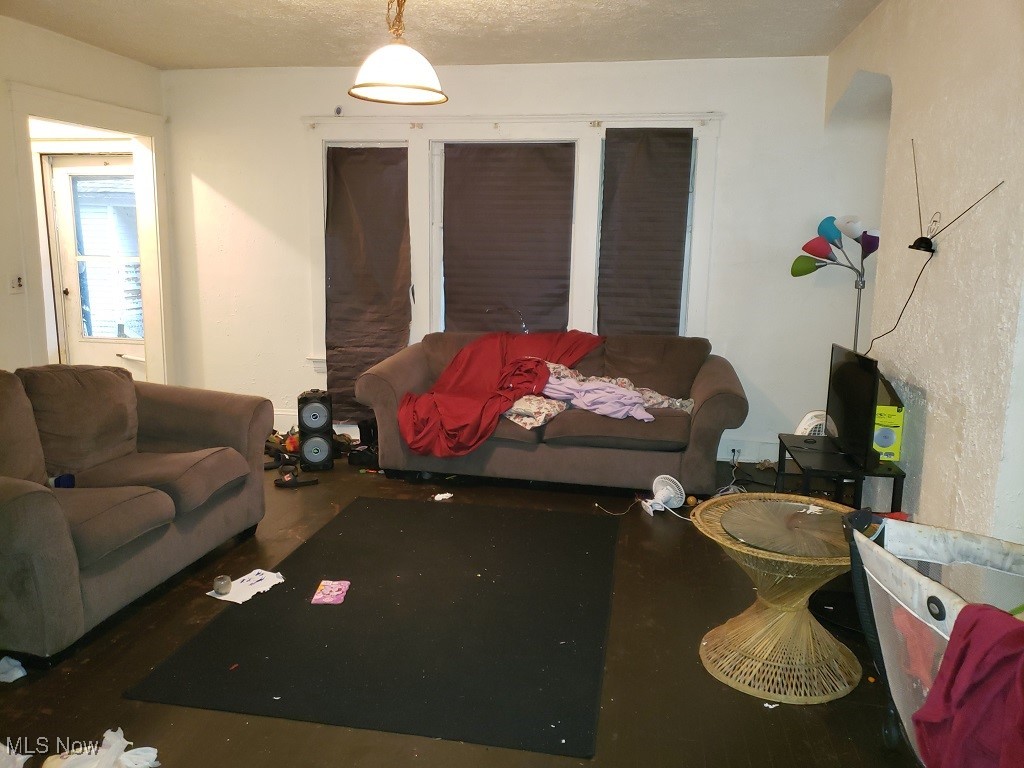 Abraham Fullers Allotment - Commercial Sale