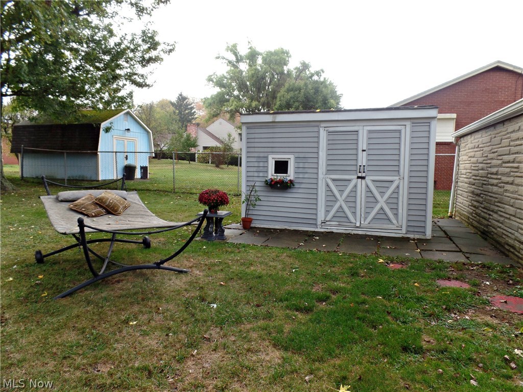 Breetz 01 - Residential