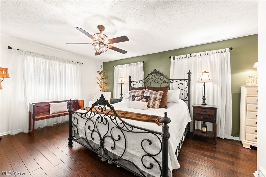 Briar Lake - Residential