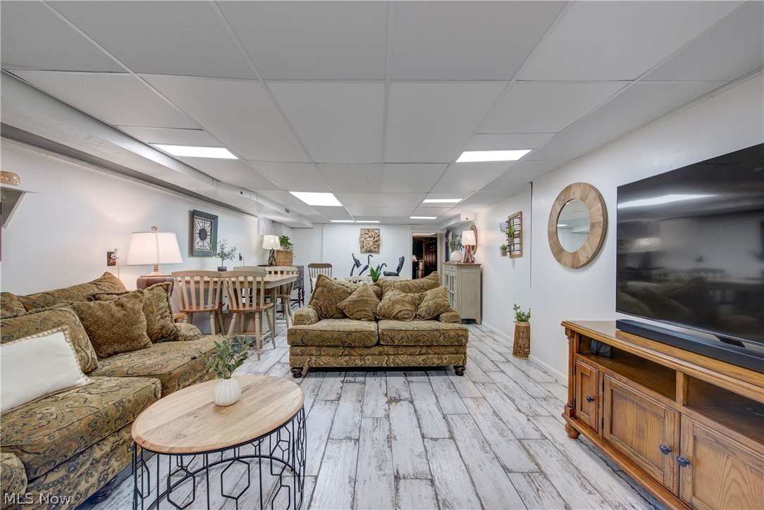 Briar Lake - Residential