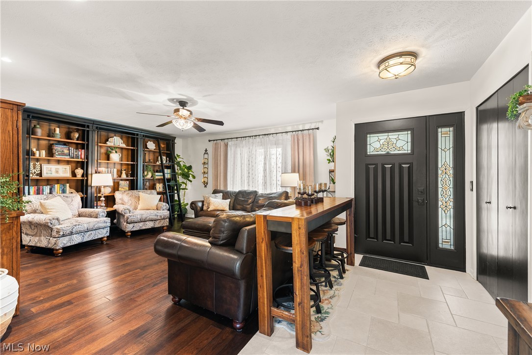 Briar Lake - Residential