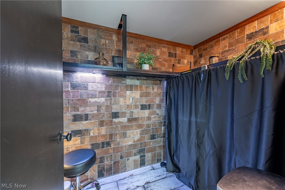 Briar Lake - Residential