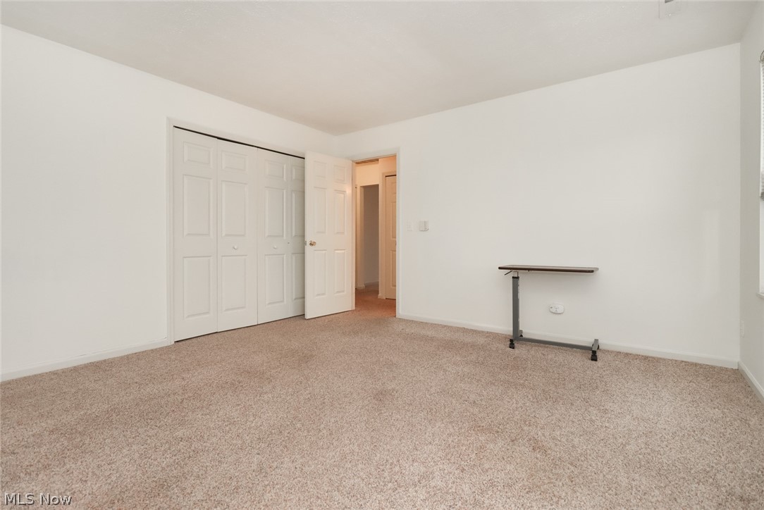 Farmington Meadows Condo 03 - Residential