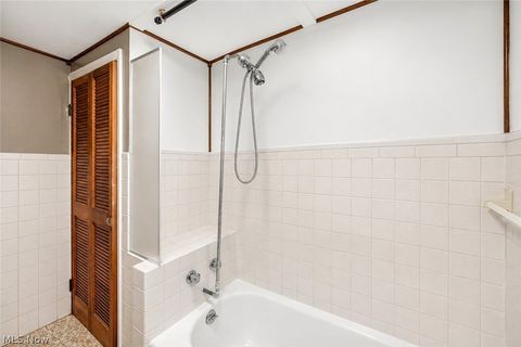 Tiny photo for 5026 Lear Nagle Road, North Ridgeville, OH 44039 (MLS # 5196959)