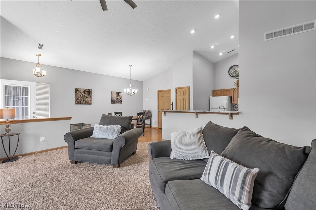 Emerald Point 02 Condos - Residential