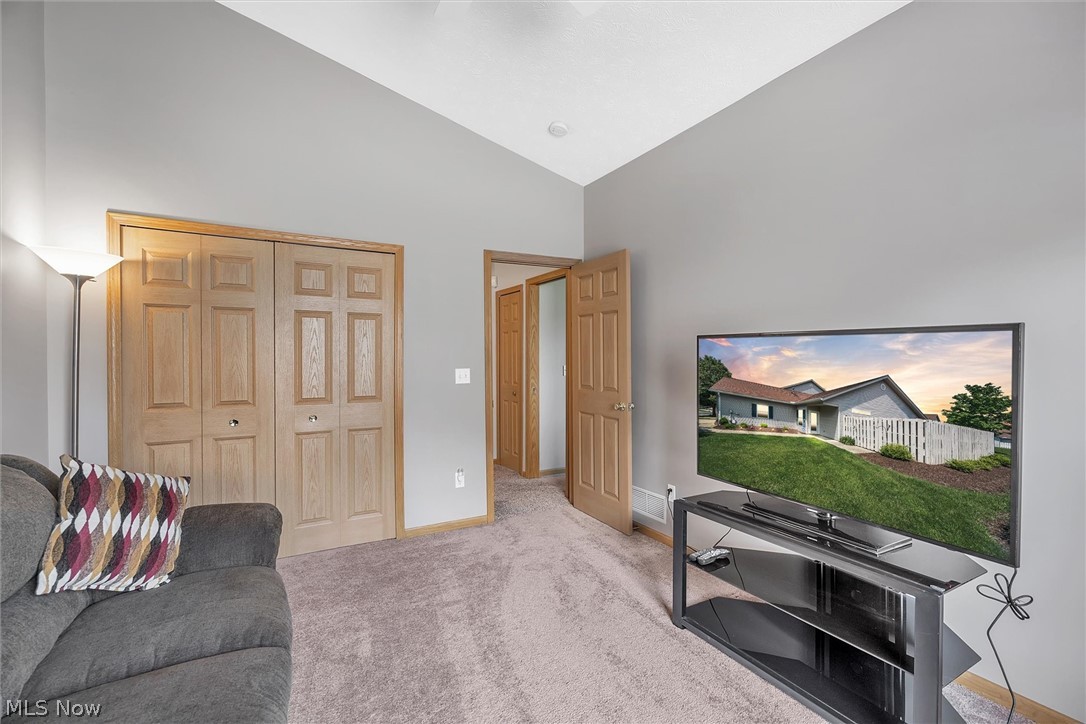 Emerald Point 02 Condos - Residential