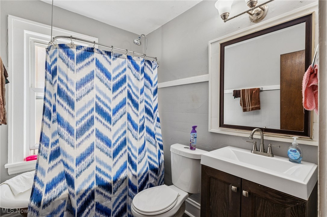 Land & Home Companys 01 - Residential Income