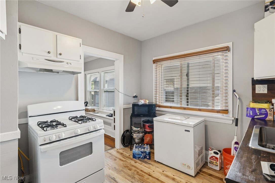 Land & Home Companys 01 - Residential Income