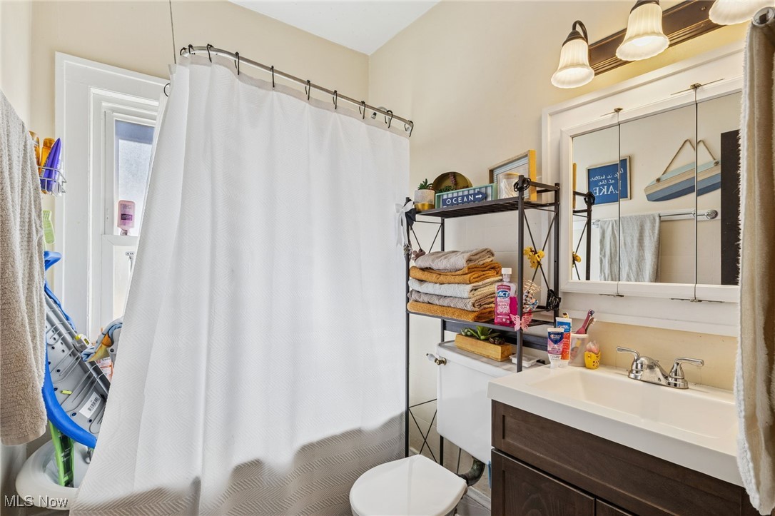 Land & Home Companys 01 - Residential Income