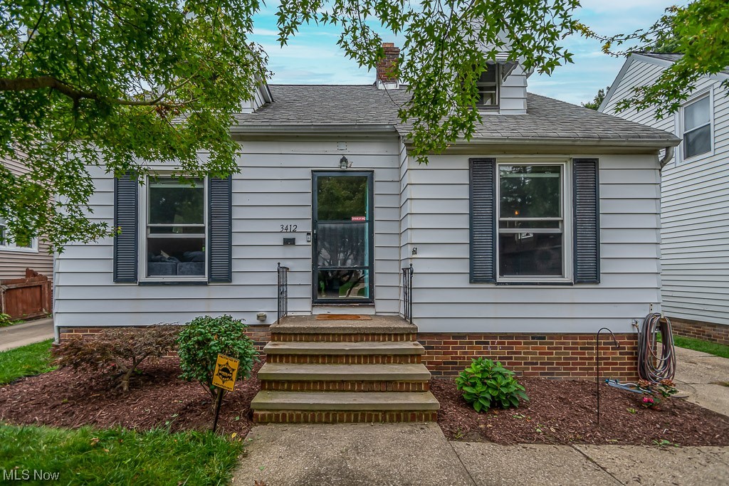 Warren Crest - Residential