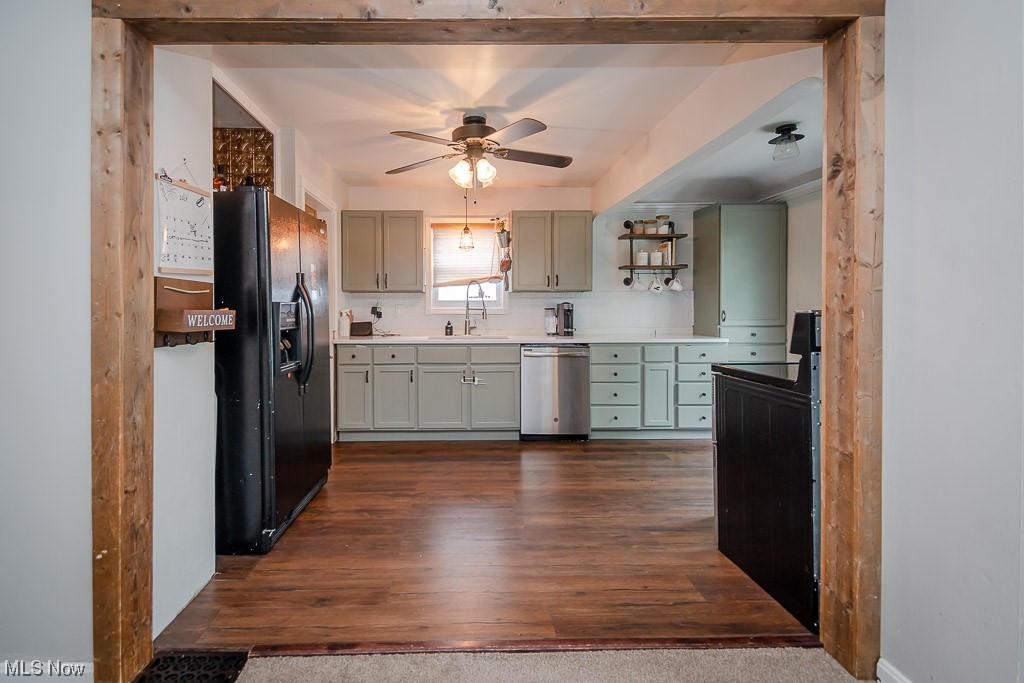 Warren Crest - Residential