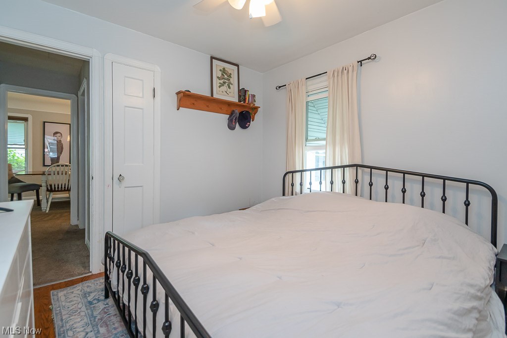 Warren Crest - Residential