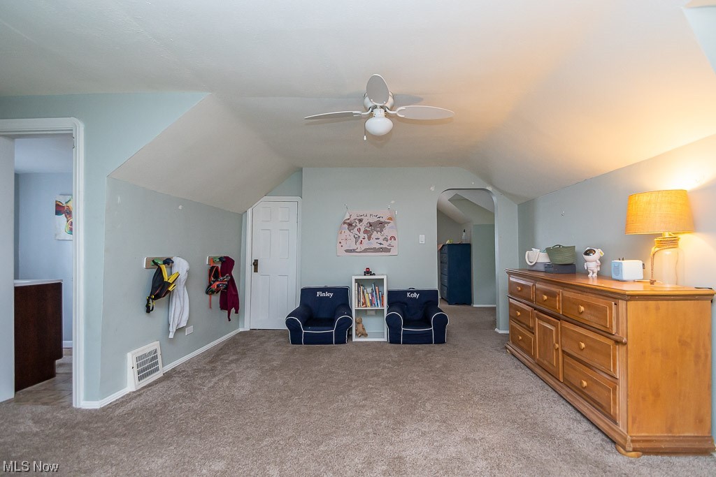 Warren Crest - Residential