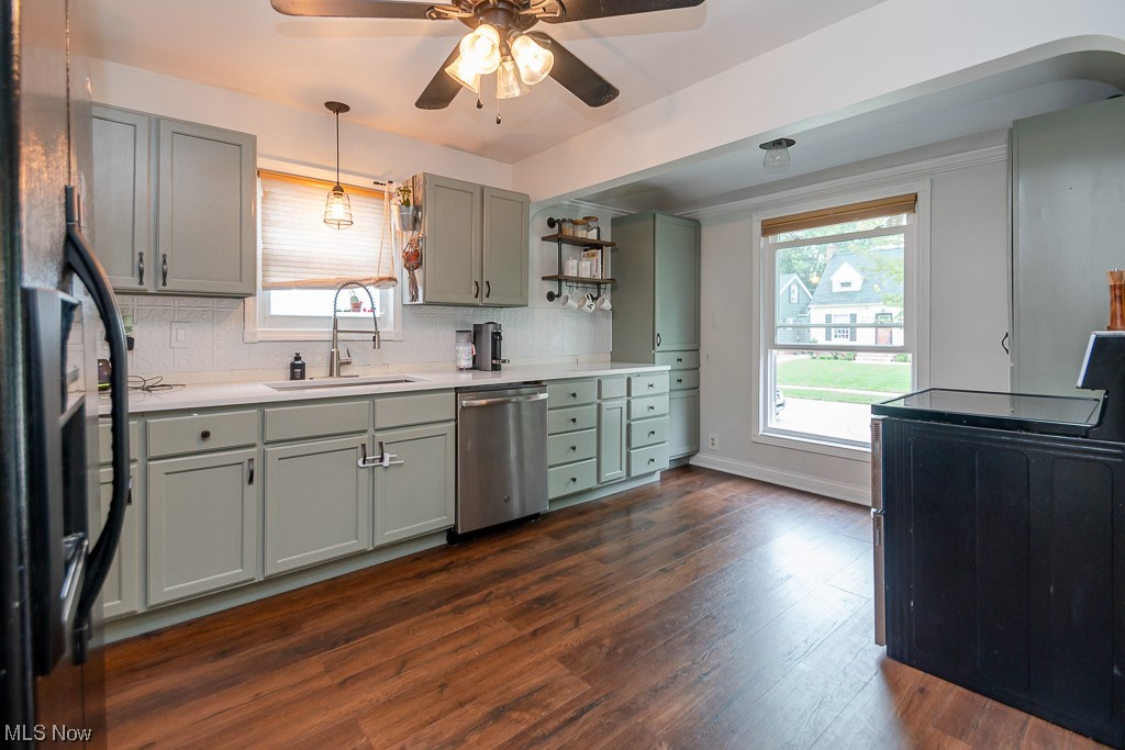 Warren Crest - Residential