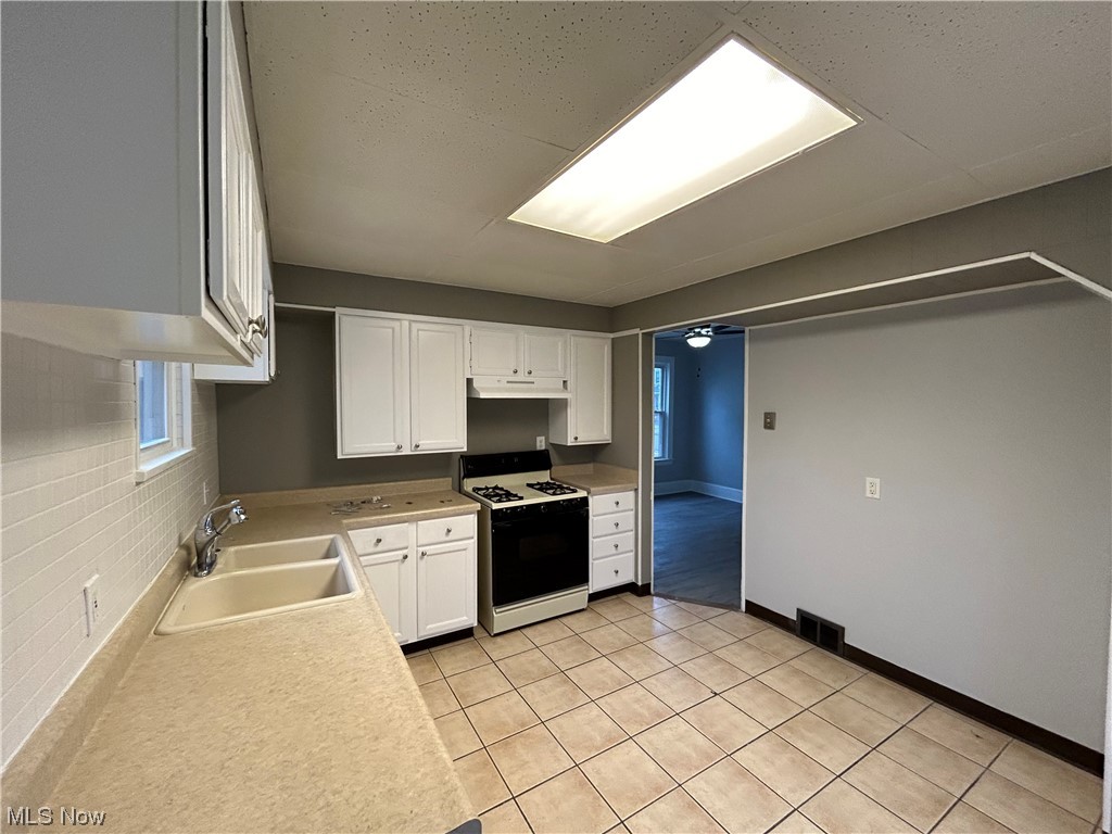 Schneider - Residential Lease