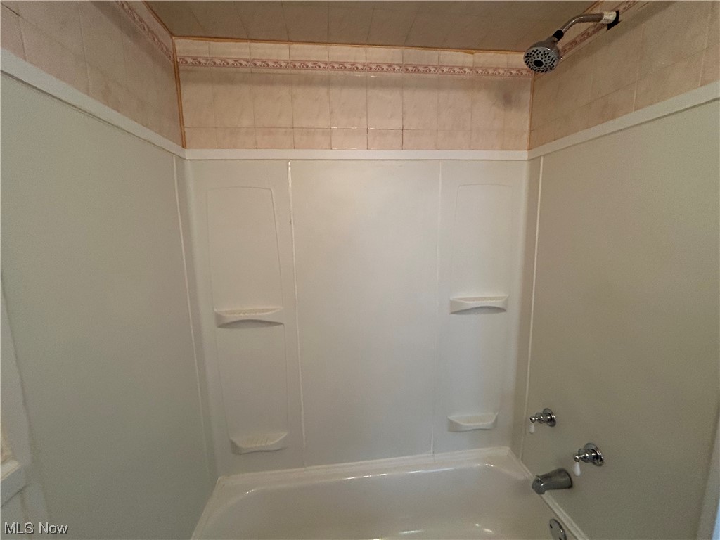 Schneider - Residential Lease