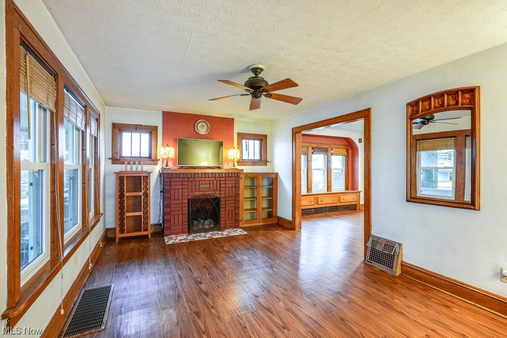 Riverside - Residential