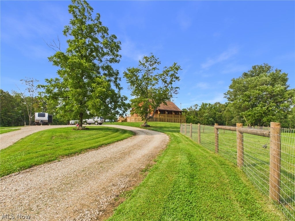 827 Darnold Road