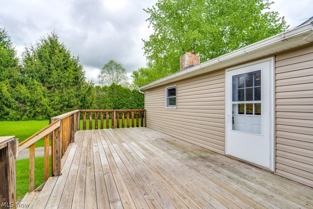Photo of 15005 Water Street NW, North Lawrence, OH 44666 (MLS # 5206704)