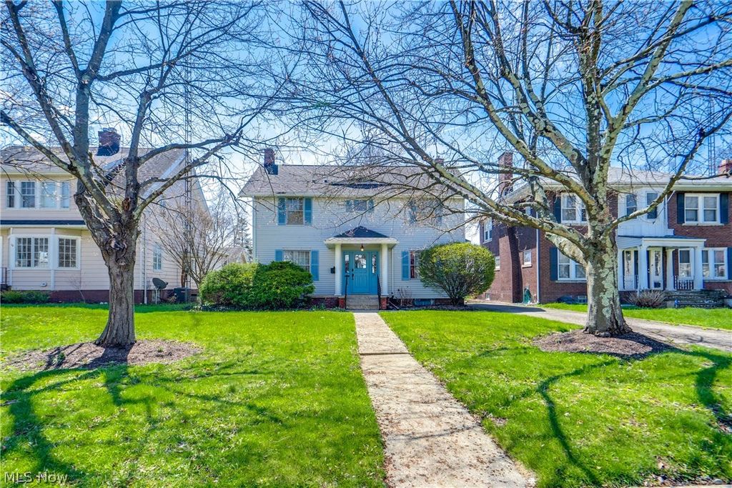 Photo of 326 19th Street NW, Canton, OH 44709 (MLS # 5200416)