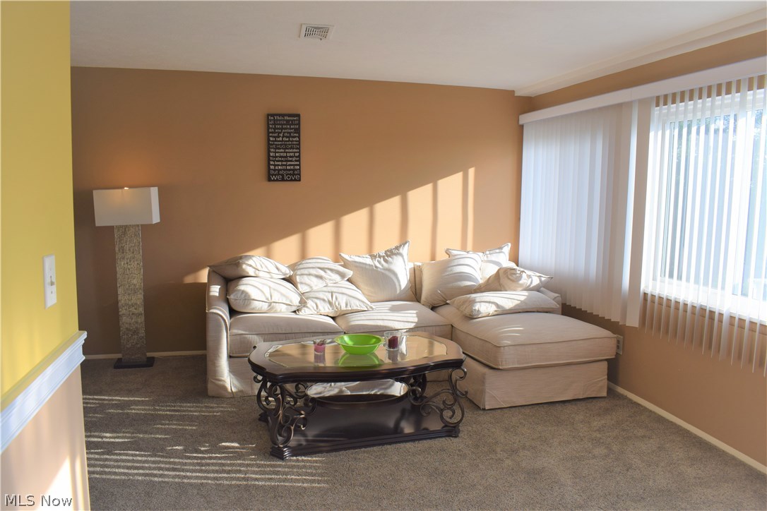 Emerald Towers Condo - Residential