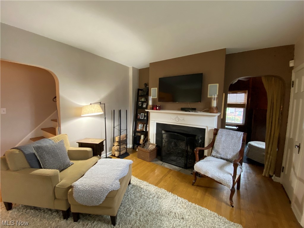 Rapid Transit Land Cos Sub 16 - Residential