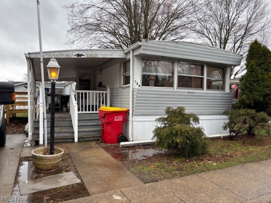 Beautifully updated and move-in ready. Easy accessible front entry with a large covered porch. Open floor plan with an oversized bar for additional seating during entertaining. This home has been completely updated. This home features brand new flooring and is freshly painted throughout. Both bathrooms have new fixtures and updated plumbing, 2 bedrooms, and 2 full bathrooms. Laundry is located in the bathroom with a large folding counter to make doing laundry easy. The kitchen features ample amounts of counter space and storage. You will find a storage shed that doubles as a workspace for all your hobbies.