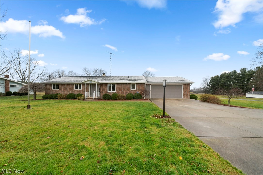 A MUST TO SEE THIS BEAUTIFULL WELL CARED FOR RANCH, NEAT AND CLEAN IS THE WORD, WOOD FLOORS GALORE, 2 FULL BATHS REMODLED, 3 BEDROOMS, VERY SPACIOUS LIV RM GAS FIREPLACE/ FAMILY ROOM IS PERFECT FOR THAT EXTRA ENTERTAINING IN LOWER LEVEL, THE KITCHEN IS A DREAM WITH ALLLLLLLLLLLLLL THE CABINENTS AND COUNTER TOP SPACE. SELLER HAS REPLACE MOST ALL THE FLOOR COVERINGS ON 1ST FLOOR, DINING AREA HAS PLENTY OF SPACE, SLIDING DOORS TO THAT COVER DECK SO BIG, NICE PLACE TO BE TO WATCH DEER, 2 CAR ATTACHED, 3 + CAR DETACHED ,WHAT A DREAM, PARTIALLY HEATED. ENJOY THE NEAT AND CLEAN BASEMENT PARITALLY FINISHED. SO MUCH STORAGE.
ALL SIZES, AGES AND SQUARE FEET ESTIMATED.