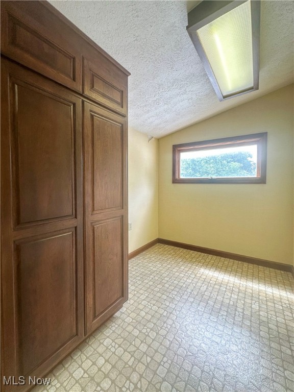 Howland Township Sec 22 - Commercial Sale